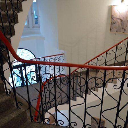 Cafe Zentral, Zimmer Mit Fruehstueck Kotschach-Mauthen Εξωτερικό φωτογραφία